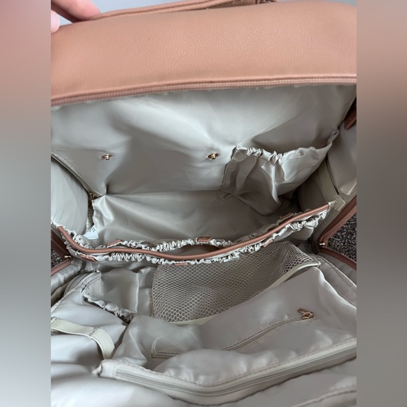 Alya & Co Diaper Bag - Picture 5 of 16